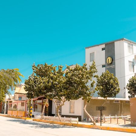Hotel Oro Negro Талара Екстериор снимка