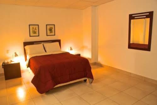 Hotel Oro Negro Талара Екстериор снимка